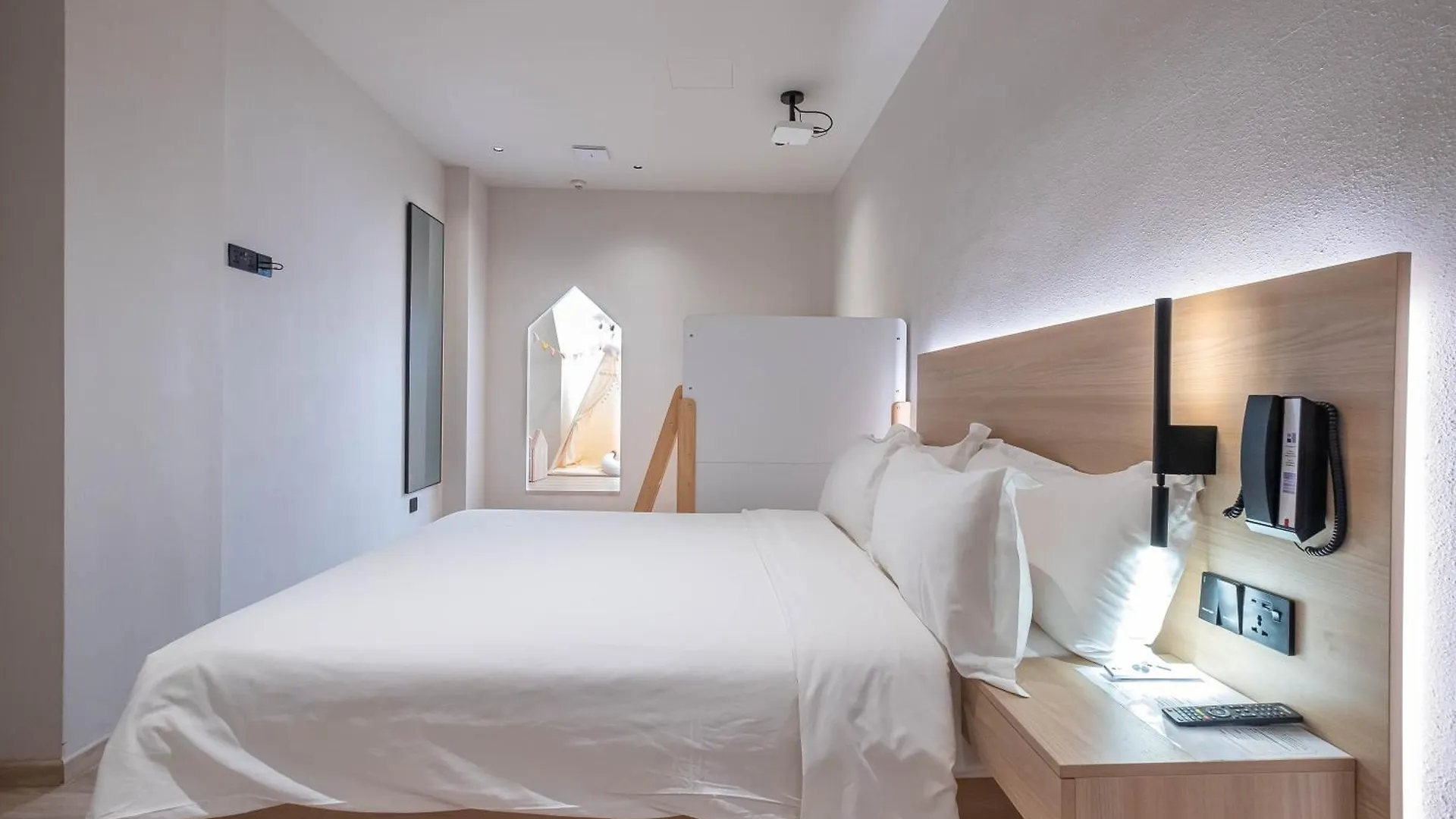 Rest Bugis Hotel سنغافورة 4*,  سنغافورة