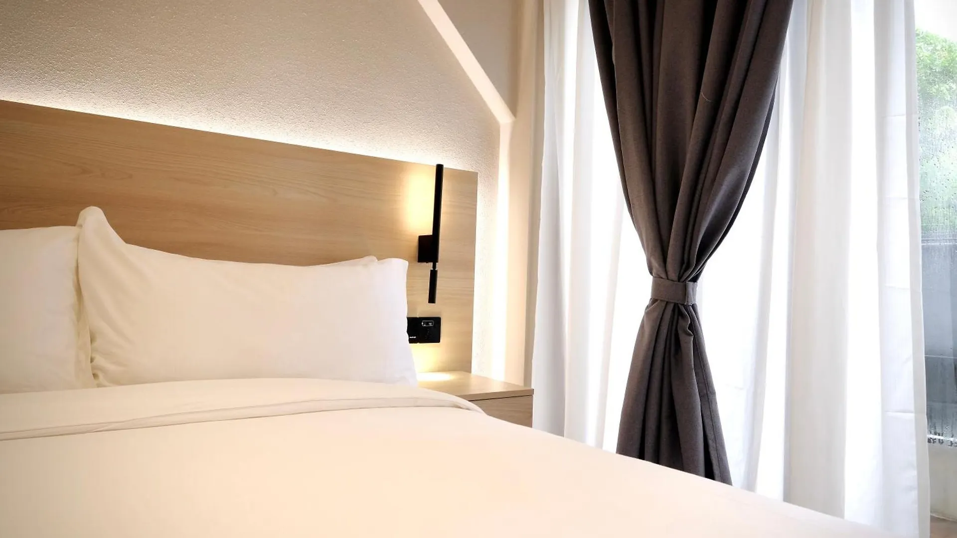 Rest Bugis Hotel سنغافورة 4*,