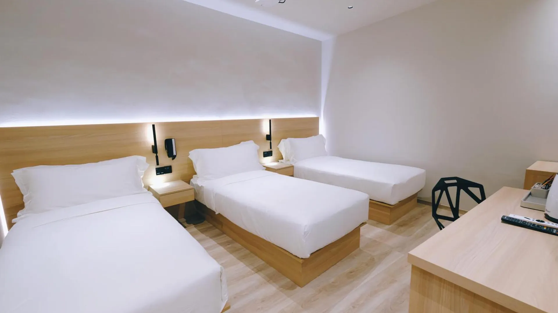 Rest Bugis Hotel سنغافورة 4*,